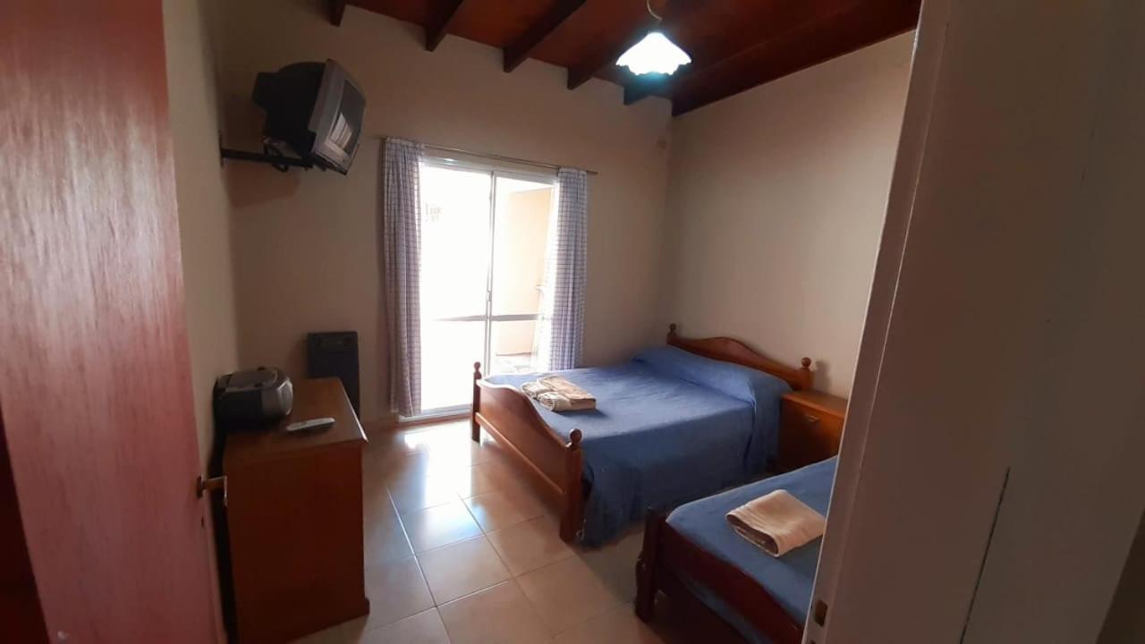 Hotel Mitre Chivilcoy Buitenkant foto