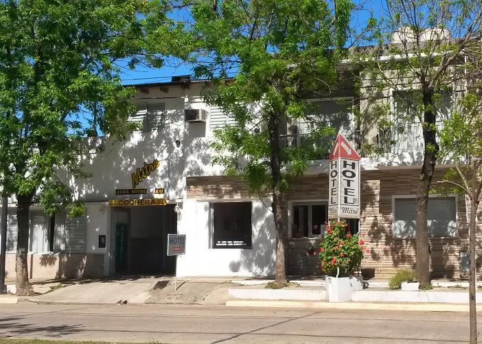 Hotel Mitre Chivilcoy Buitenkant foto