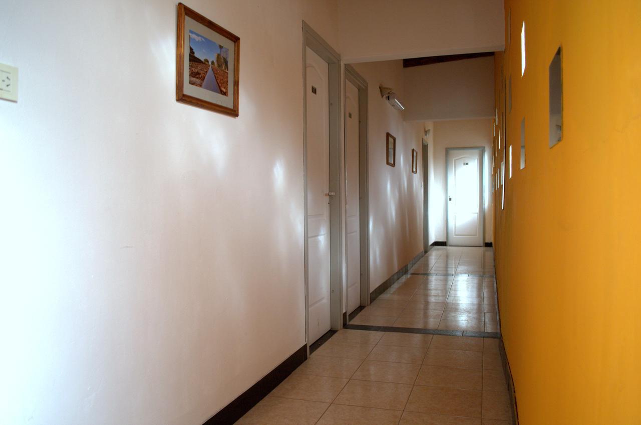 Hotel Mitre Chivilcoy Buitenkant foto